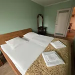 Antano ゲストハウス 3*