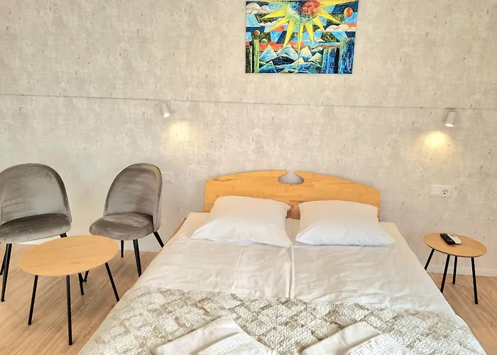 Antano בית הארחה